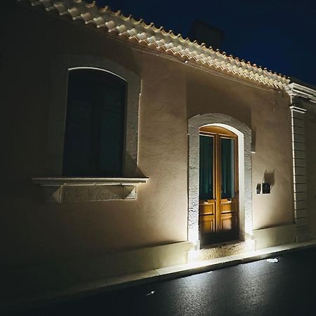 Dimore Anna Maria -Il Magazzino- Avola Exterior foto